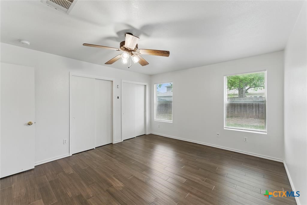 3107 Crownover Street Property Photo 15