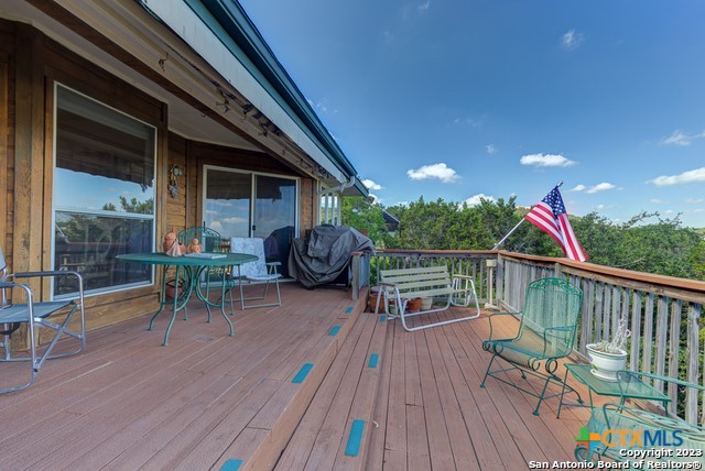 1254 Village Shore Drive Property Photo 17