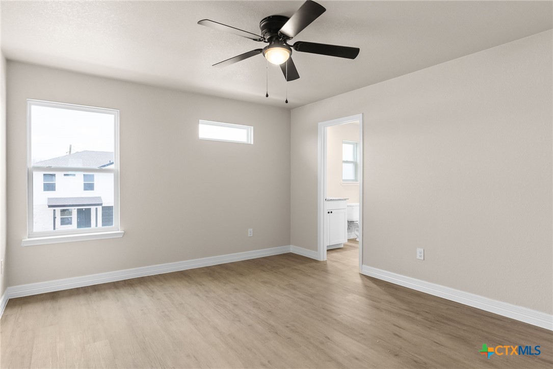 803 White Meadow Lane B Property Photo 15