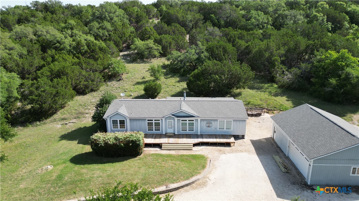 105 Holman Circle Property Photo 2