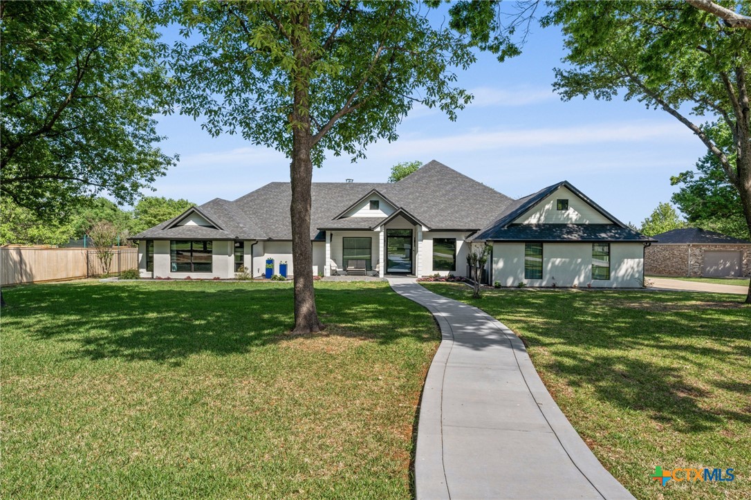 10804 Bridgeport Drive Property Photo 1