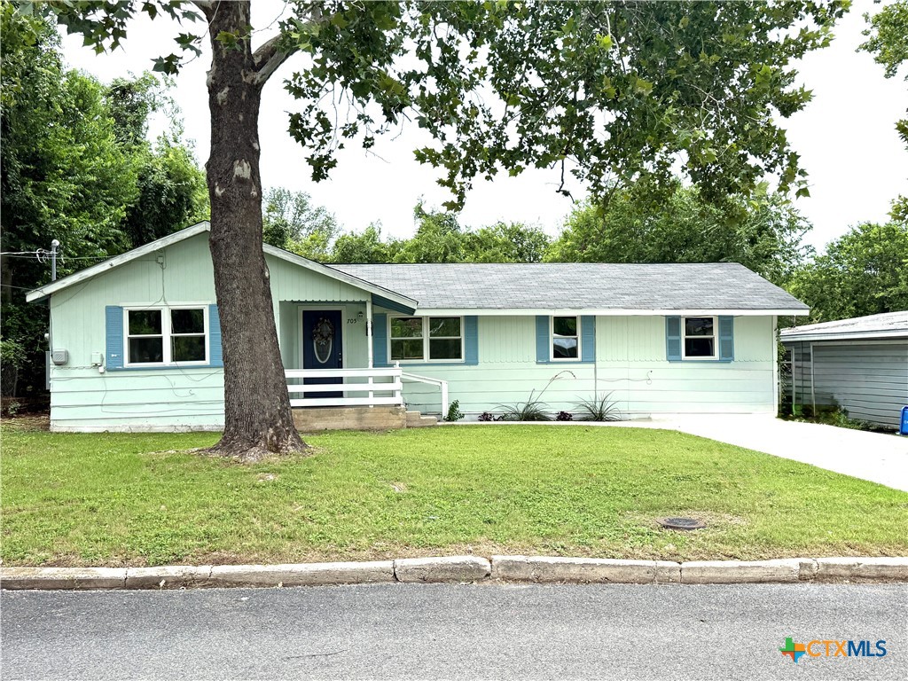 705 Short Avenue Property Photo 1