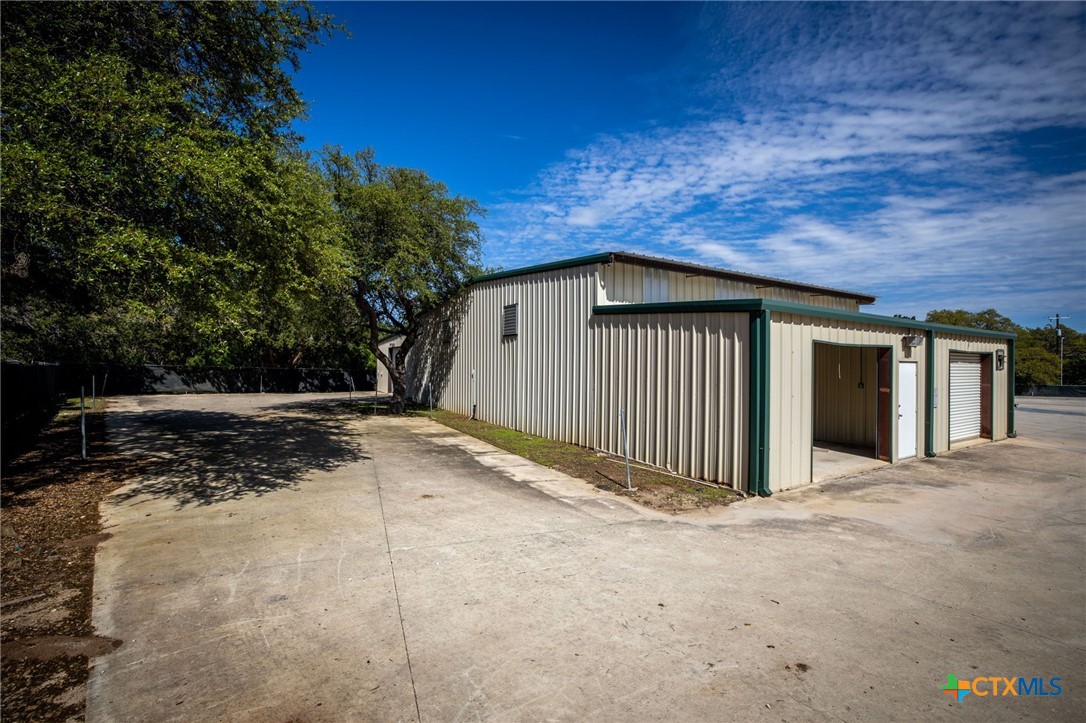 180 Spring Mountain Drive Property Photo 13