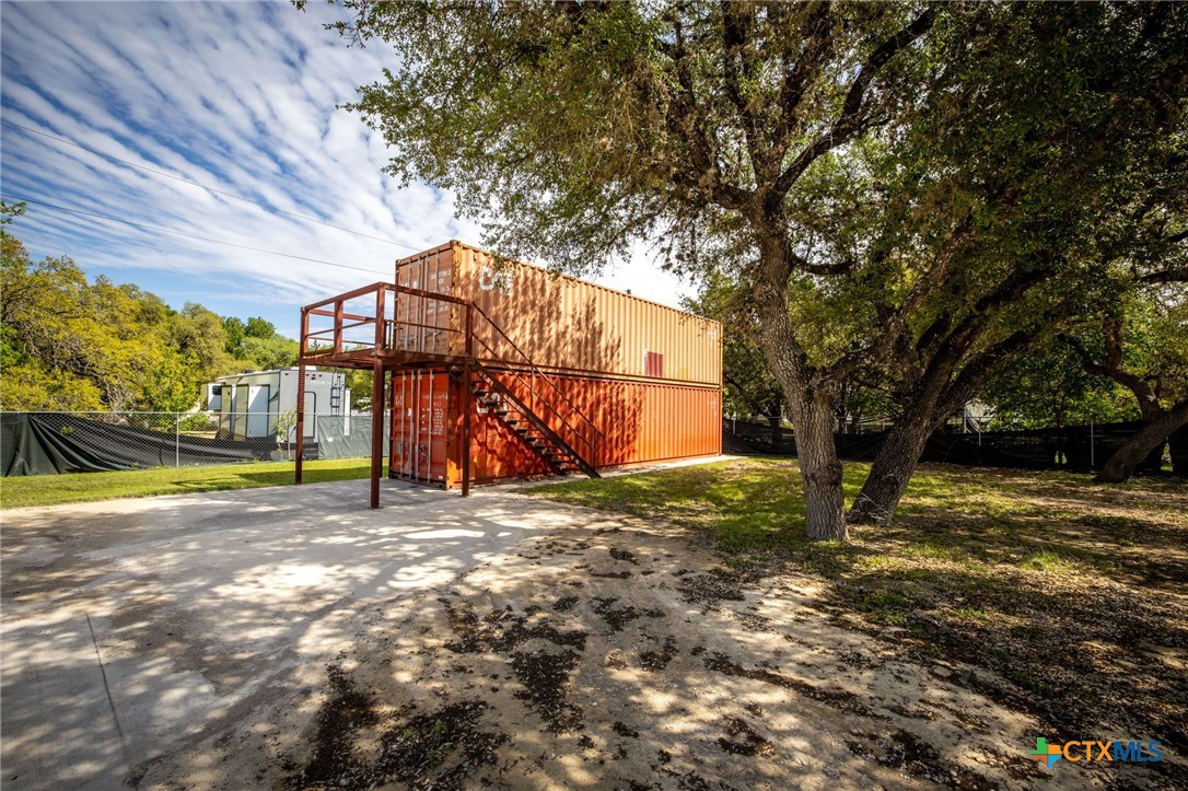 180 Spring Mountain Drive Property Photo 16