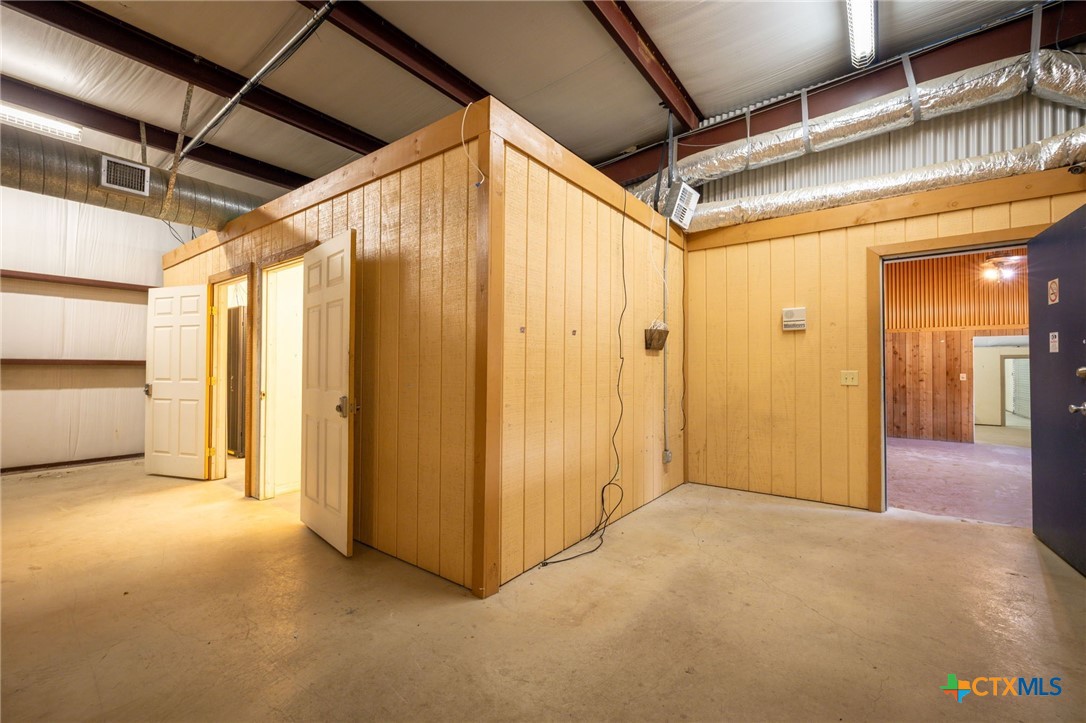 180 Spring Mountain Drive Property Photo 27