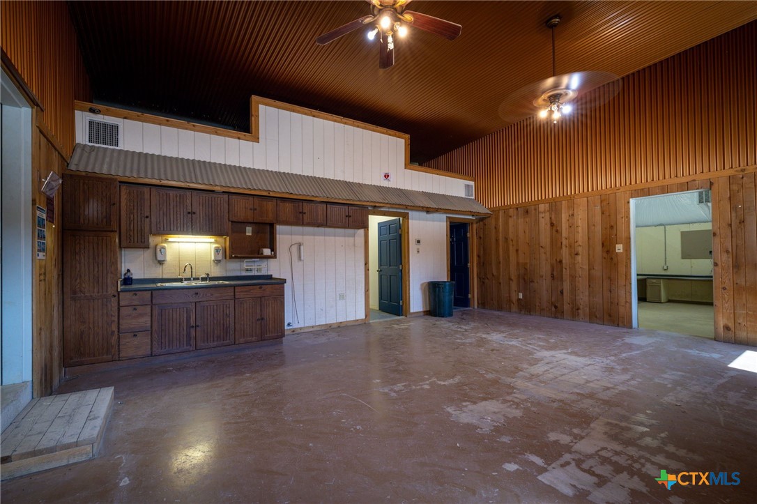 180 Spring Mountain Drive Property Photo 31