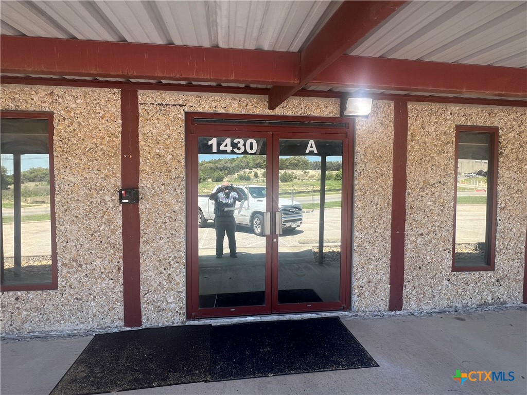 1430 E Fm 2410 Road A Property Photo 2