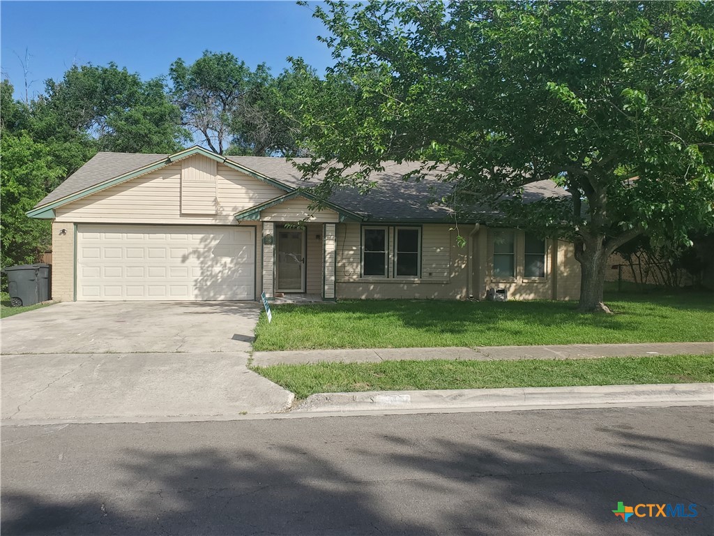 3006 Sungate Drive Property Photo 1