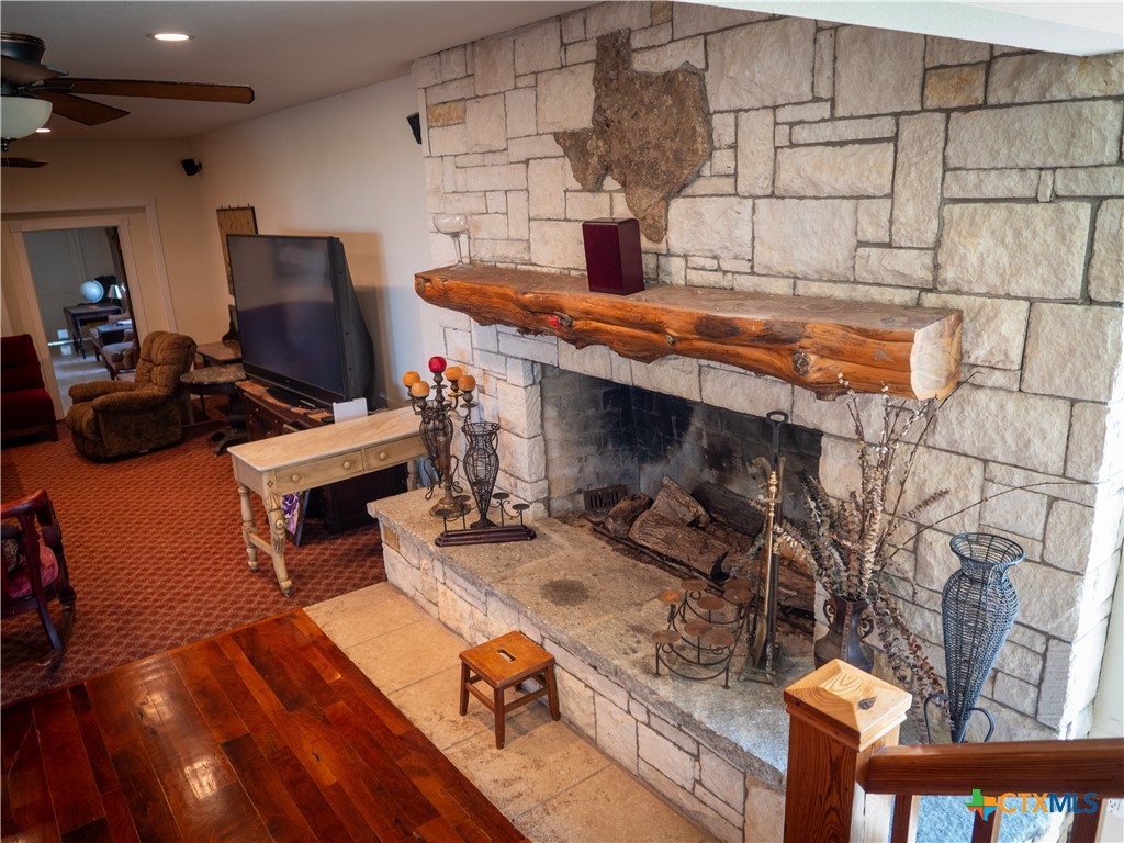 324 County Road 319 Property Photo 23