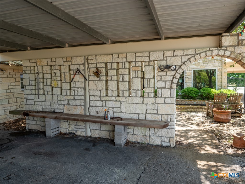 324 County Road 319 Property Photo 41
