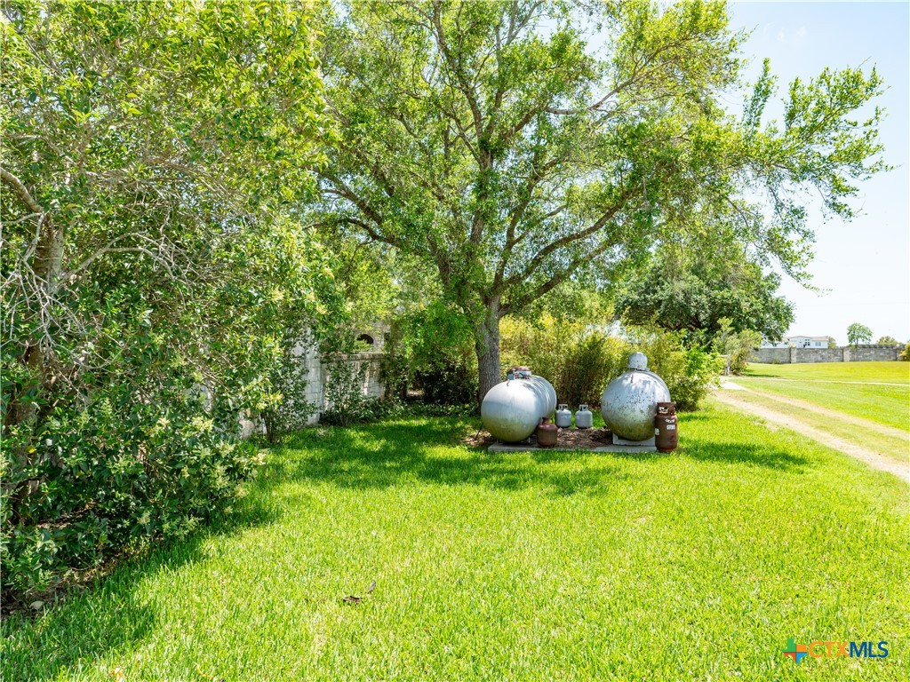 324 County Road 319 Property Photo 43