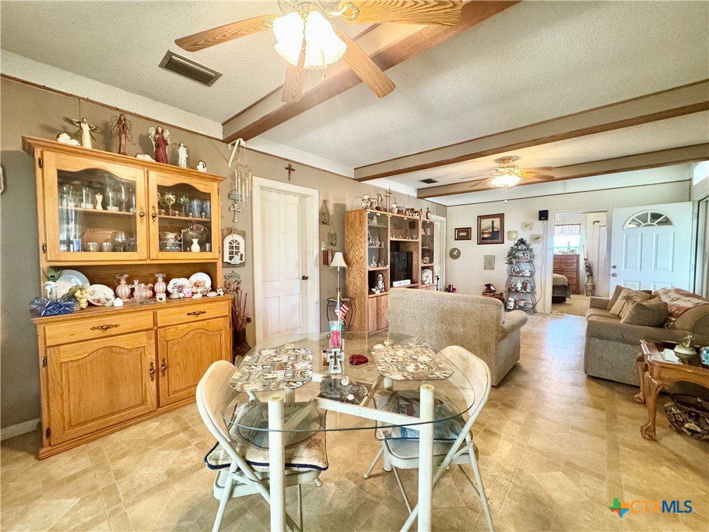 706 West Street Property Photo 10