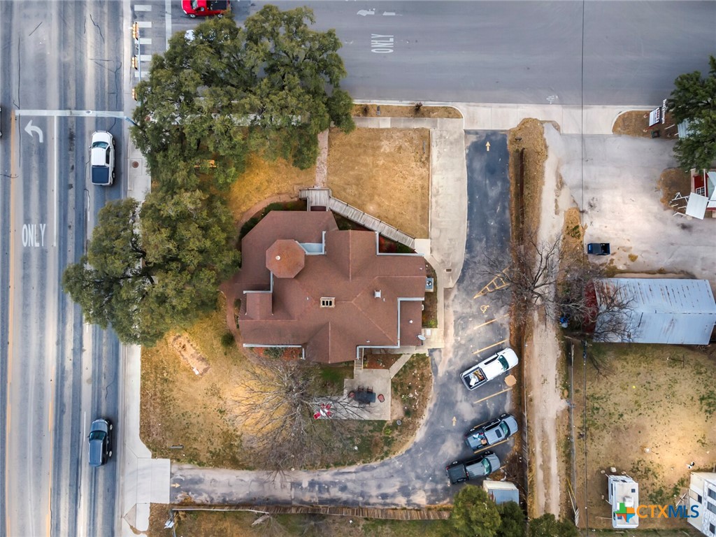 606 S Key Avenue Property Photo 5