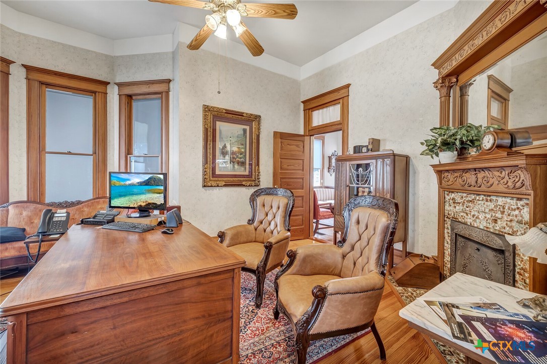 606 S Key Avenue Property Photo 19