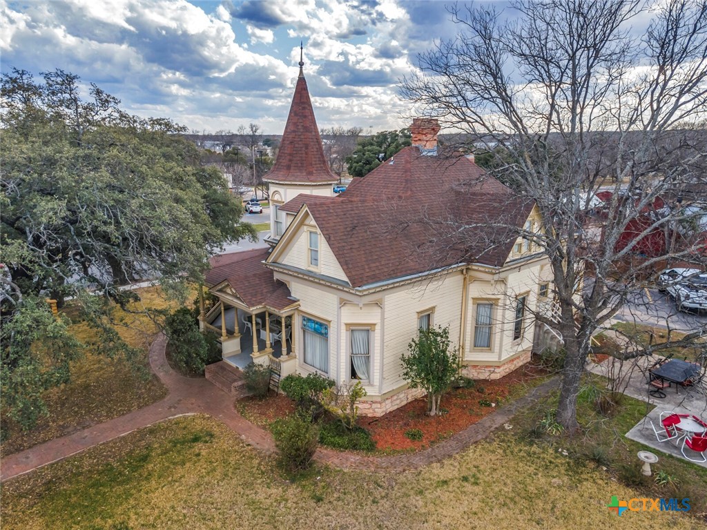 606 S Key Avenue Property Photo 34