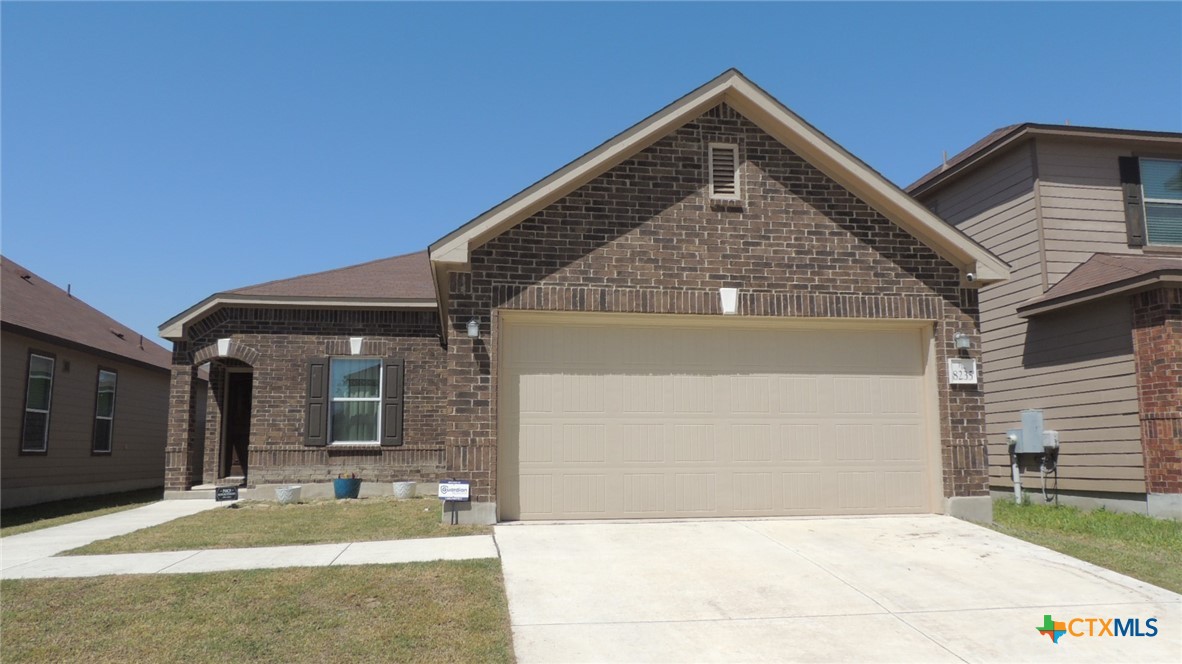 8235 Phantom Field Property Photo 1