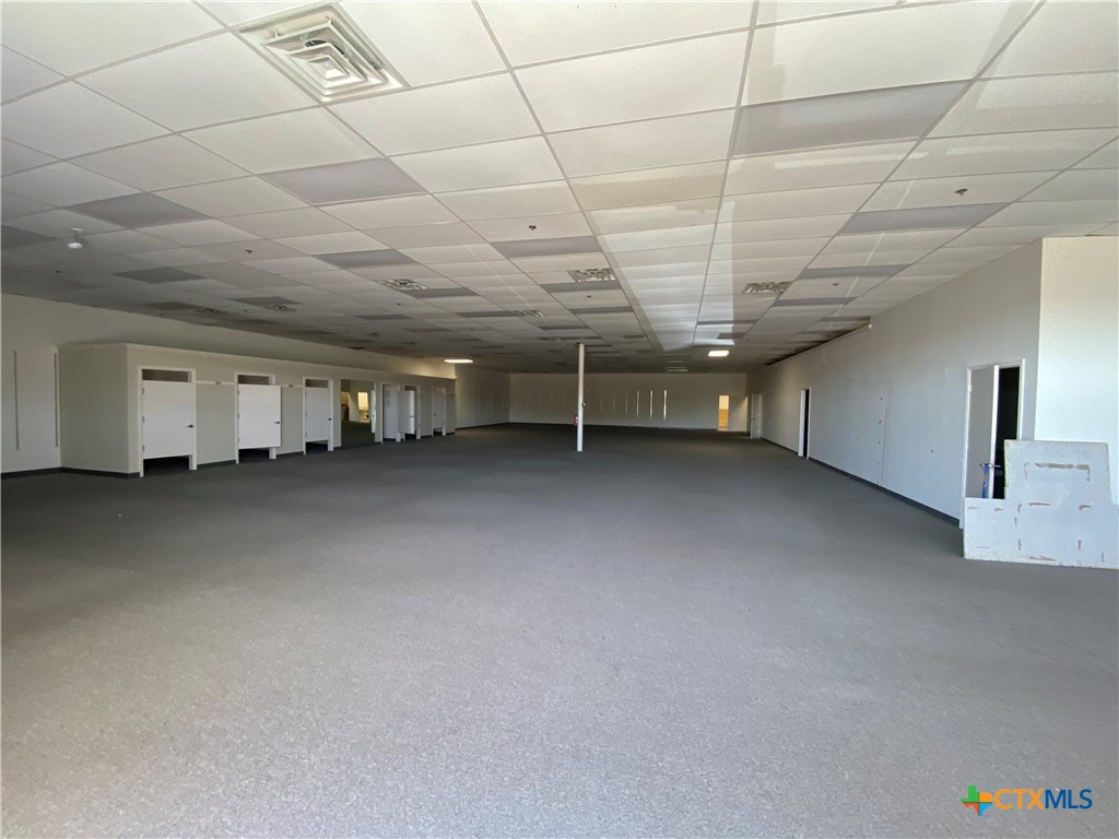 2626 S 37th Street Property Photo 2