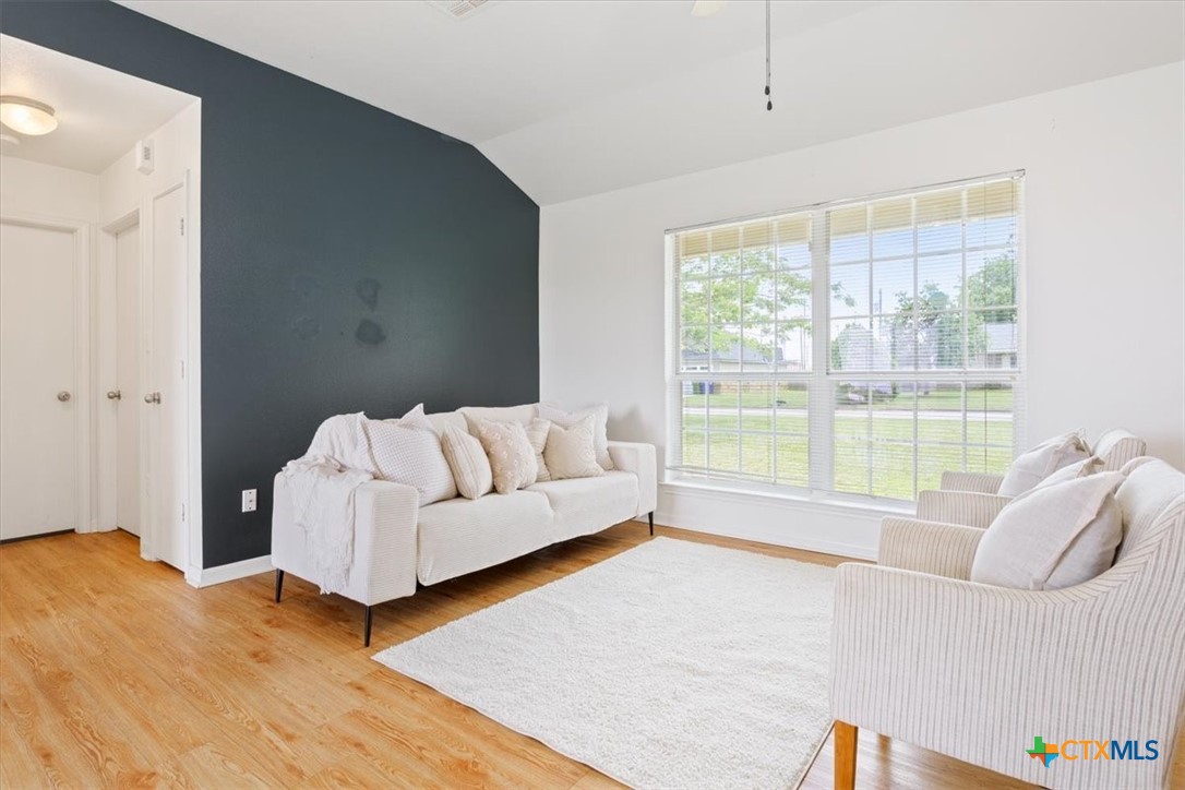 606 Aikman Drive Property Photo 5