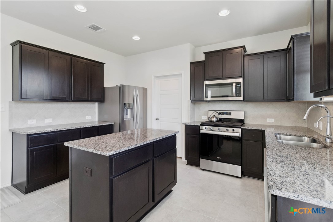 109 Cypress Hills Road Property Photo 7