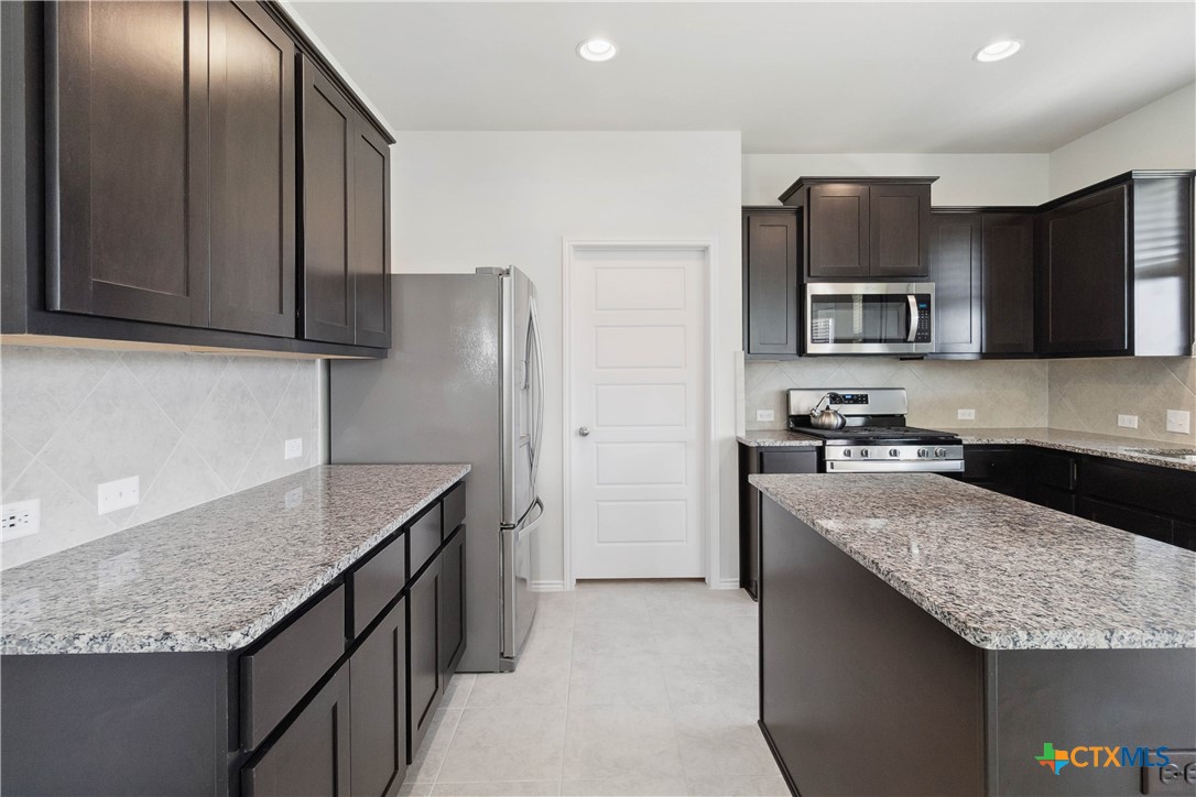 109 Cypress Hills Road Property Photo 9