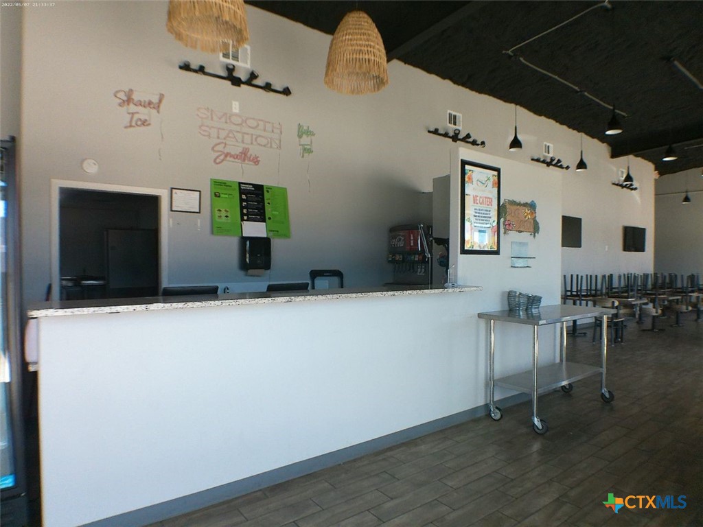 576660 Property Photo 1