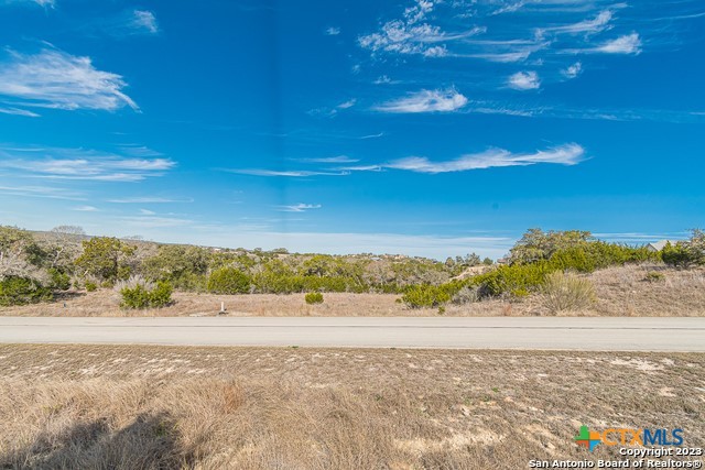 126 Riddle Road Property Photo 12