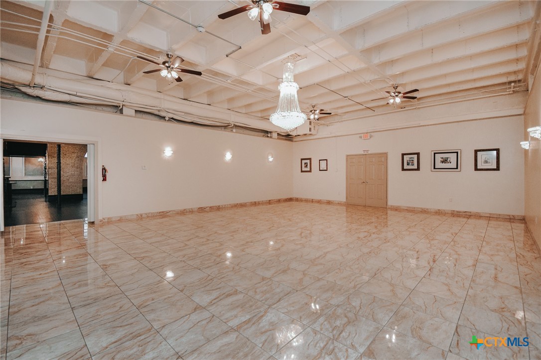 202 E Forrest Street Property Photo 31