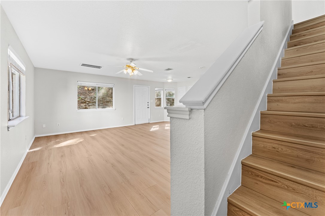 867 Sagewood Trail Property Photo 4