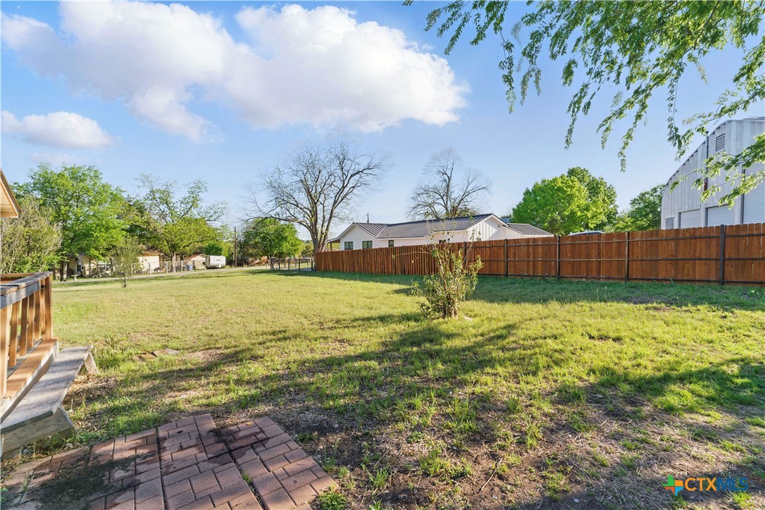 556 Gode Lane Property Photo 23