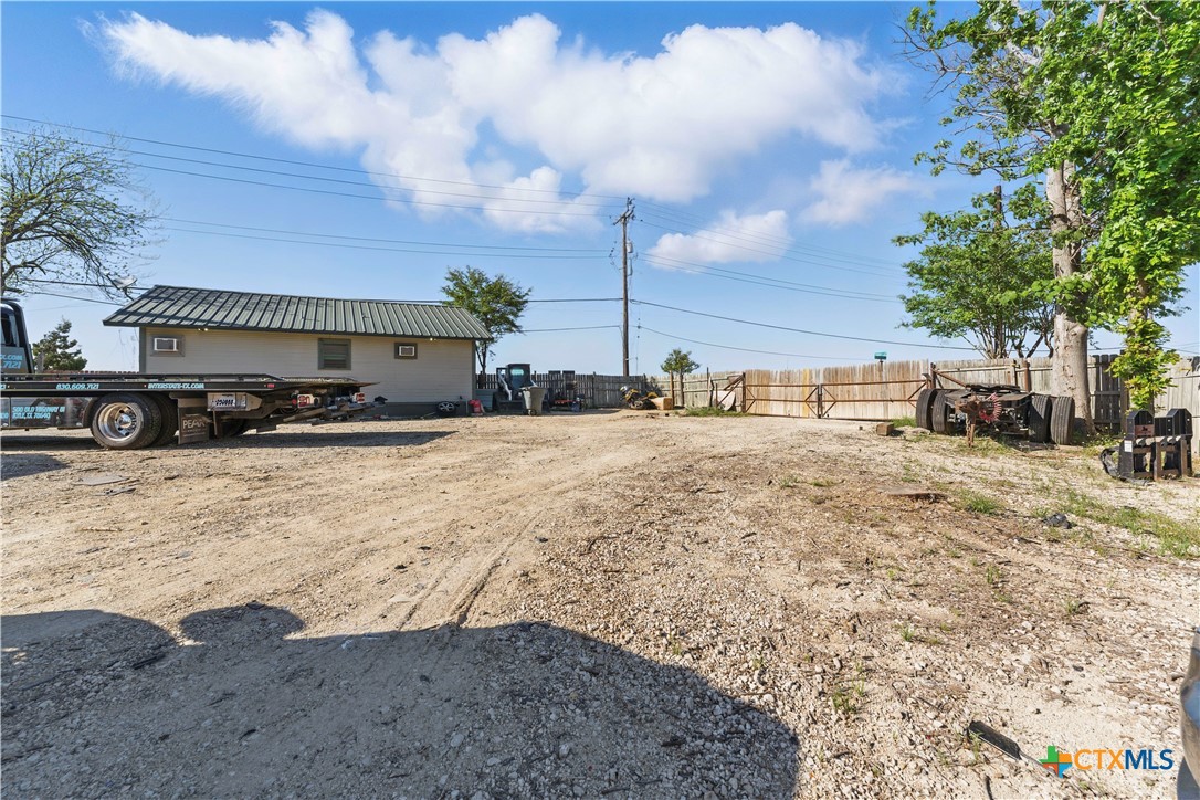 556 Gode Lane Property Photo 34