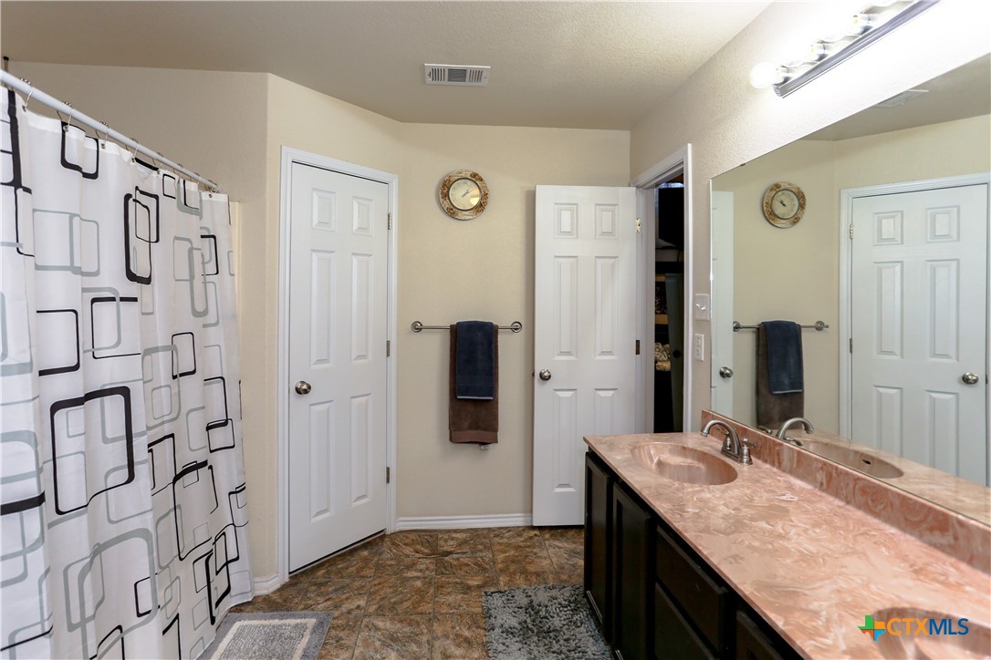 2100 Golden Eagle Drive Property Photo 21
