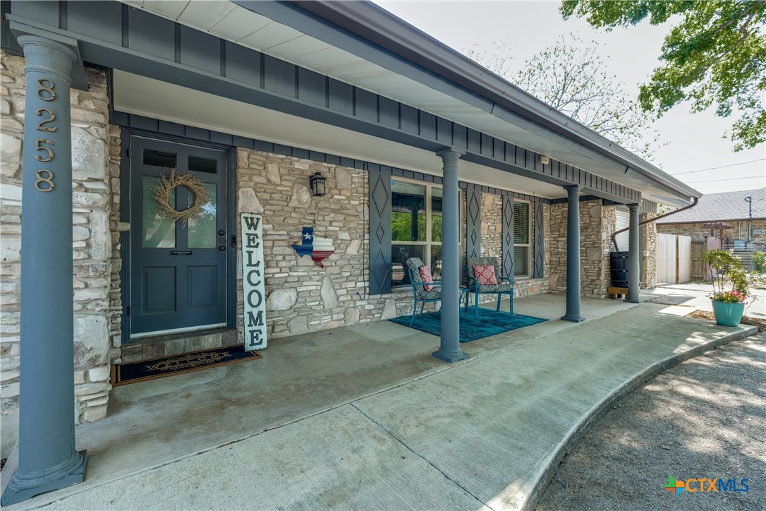 8258 Woodcliff Boulevard Property Photo