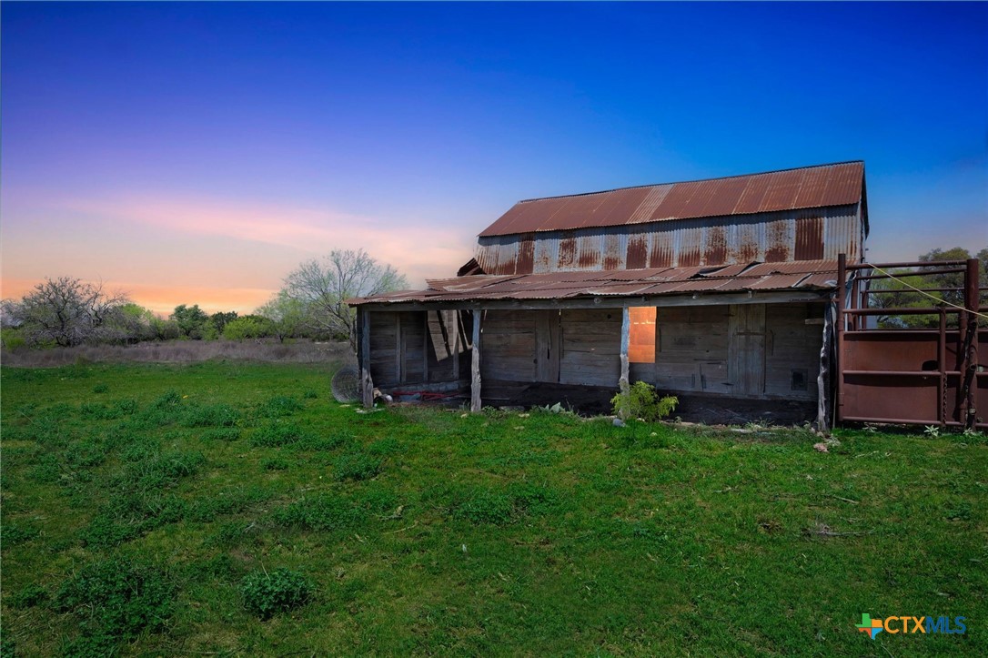 16 Cr 127 Property Photo 16