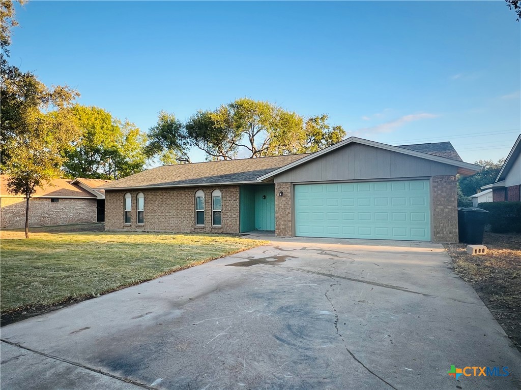 1218 Waters Dairy Road Property Photo 1