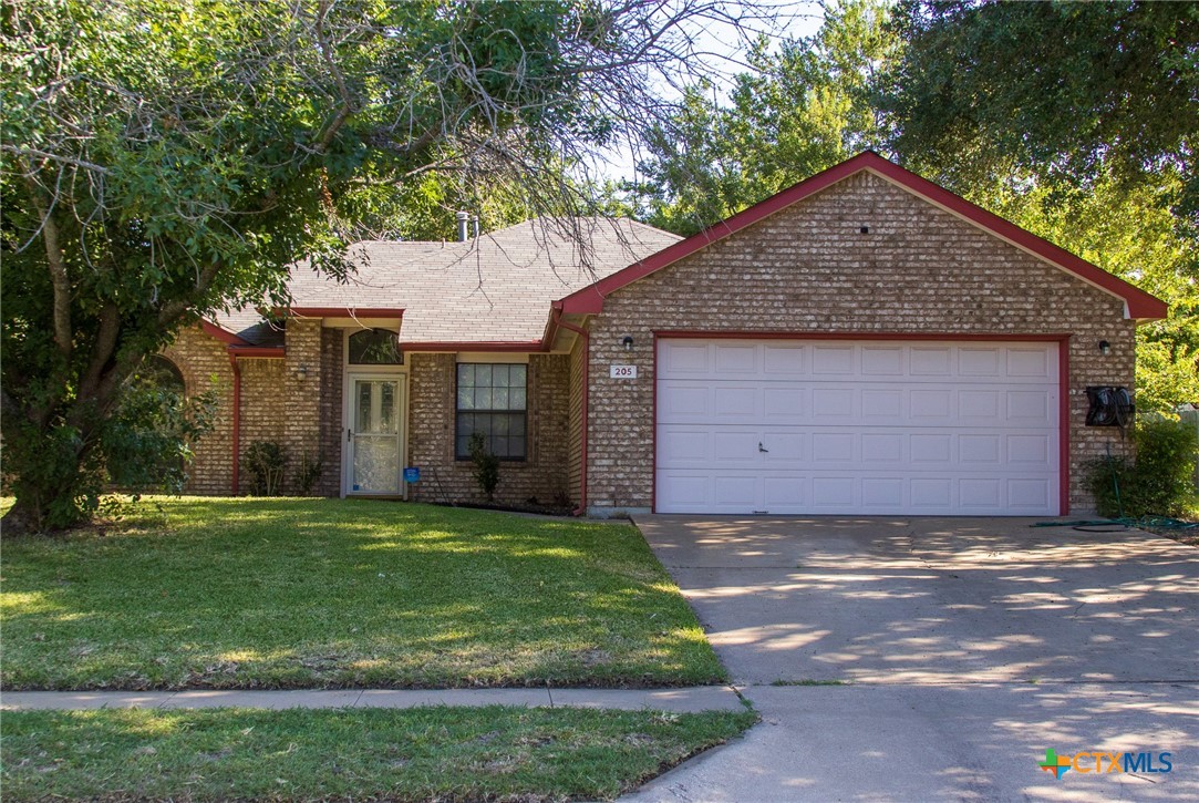 205 Tomahawk Drive Property Photo