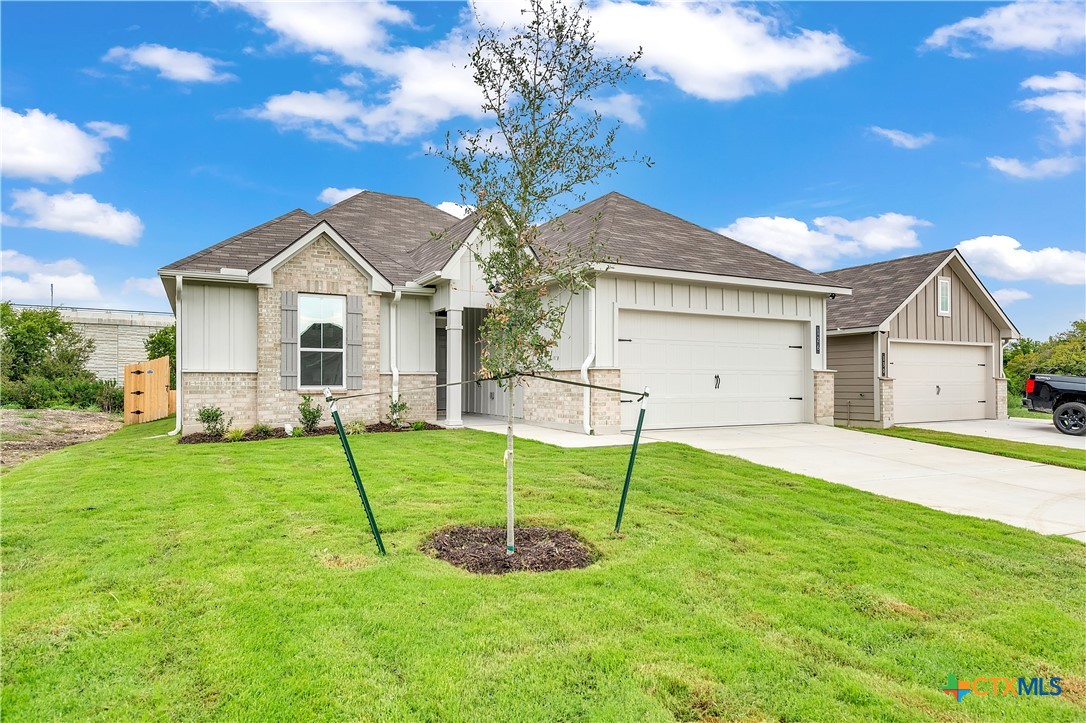 126 University Avenue Property Photo 4