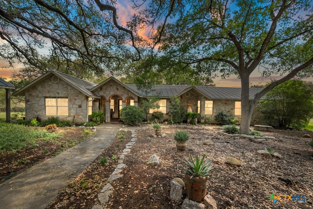 Real Estate Main Image