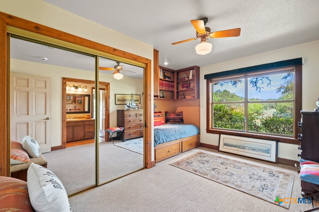 576957 Property Photo 11