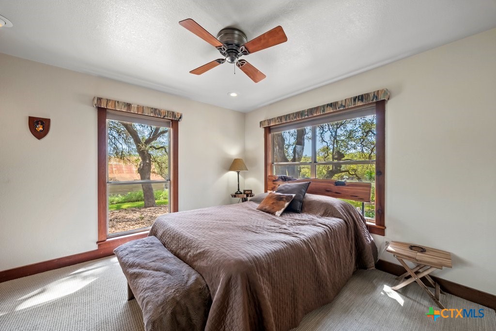 576957 Property Photo 13