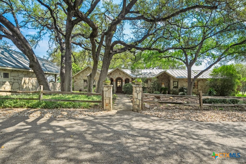 576957 Property Photo 26