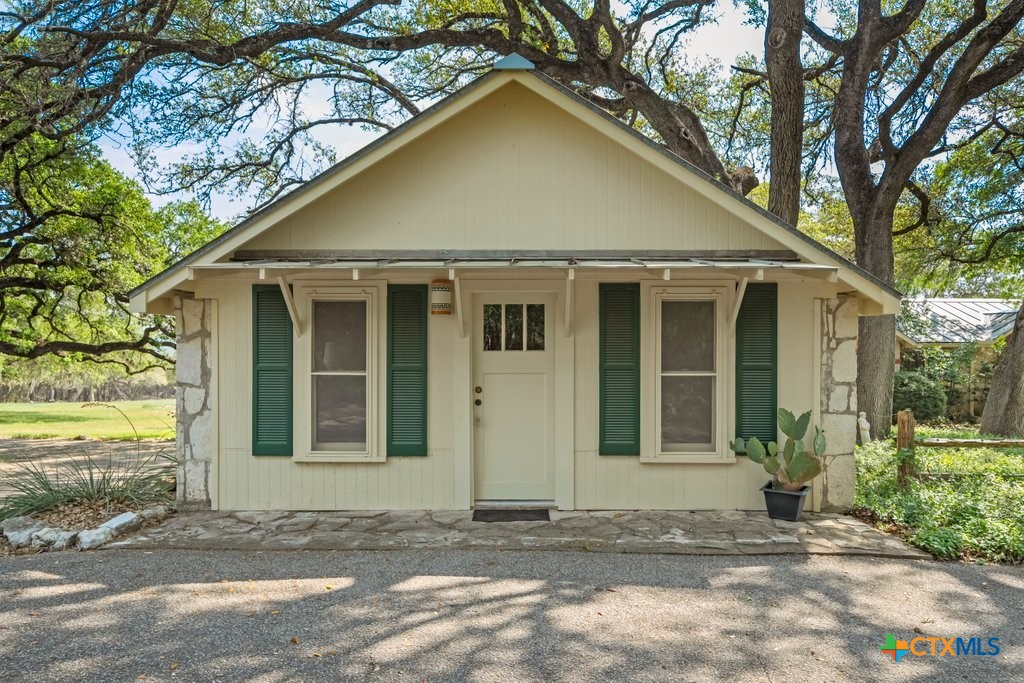 576957 Property Photo 27