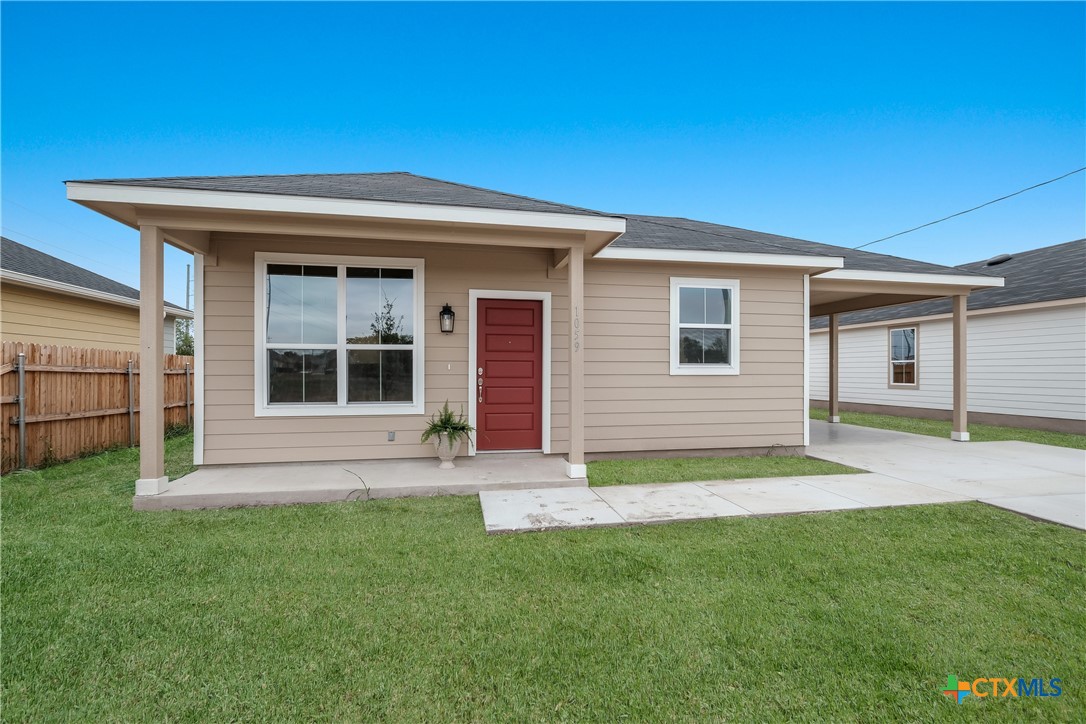 1059 E Pine Street Property Photo 1
