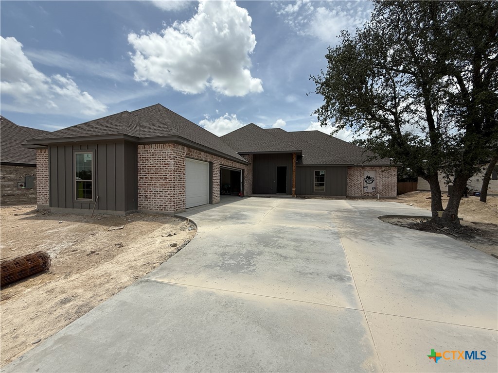 1325 Shirley Faye Lane Property Photo 1