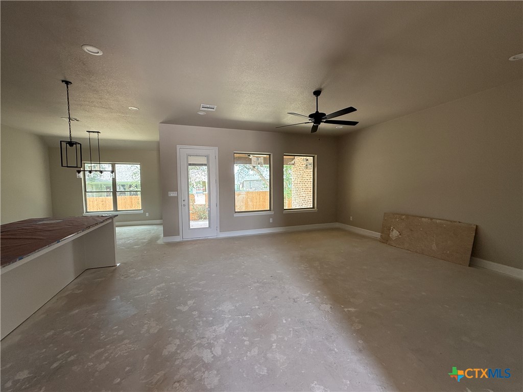 1325 Shirley Faye Lane Property Photo 3