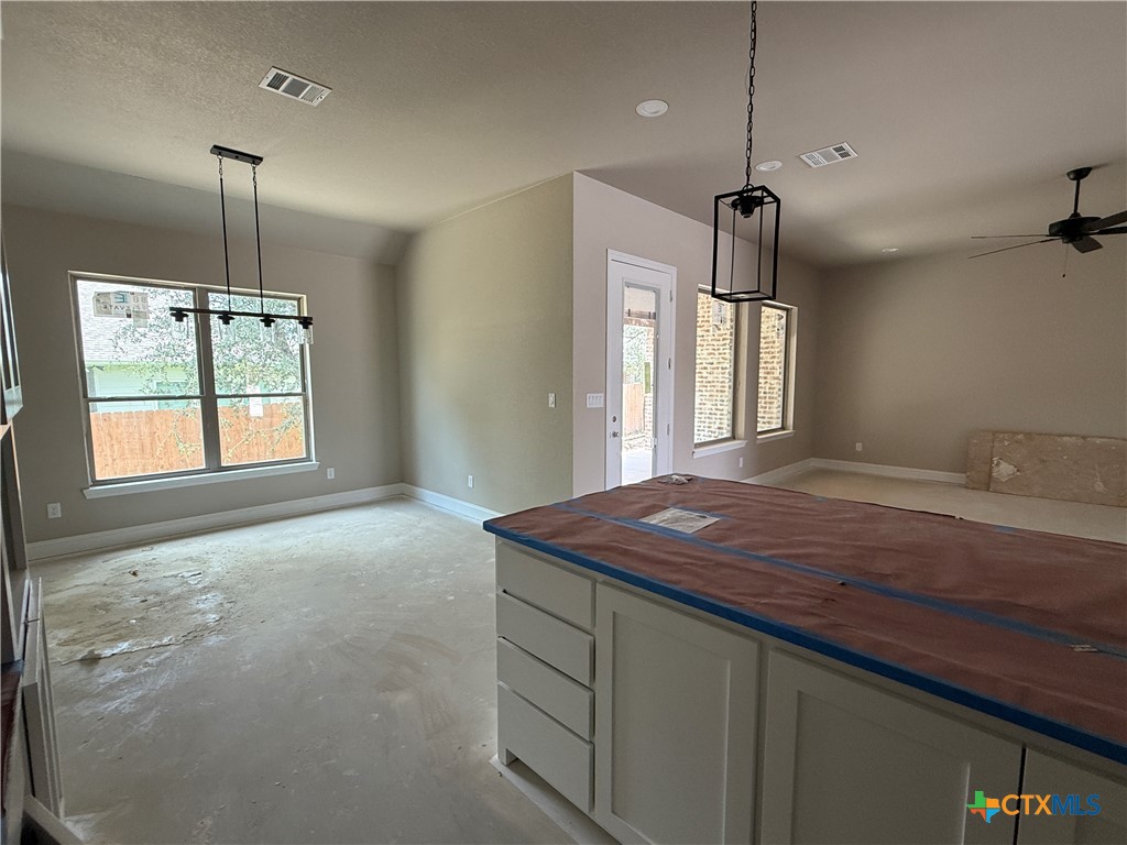 1325 Shirley Faye Lane Property Photo 7