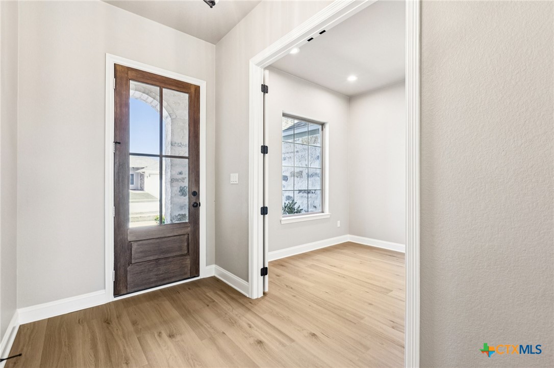 1313 Shirley Faye Lane Property Photo 3