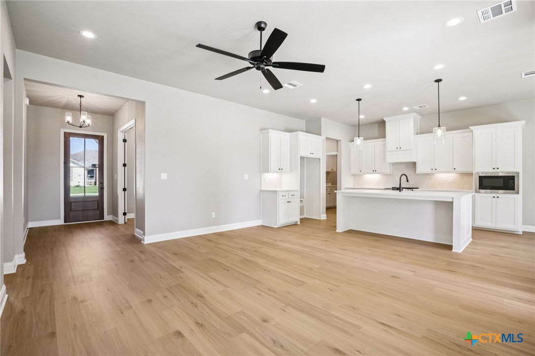 1313 Shirley Faye Lane Property Photo 6