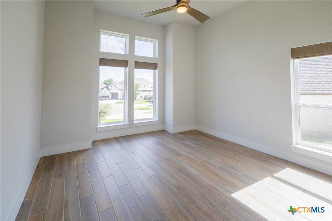 1185 Abelia Property Photo 17