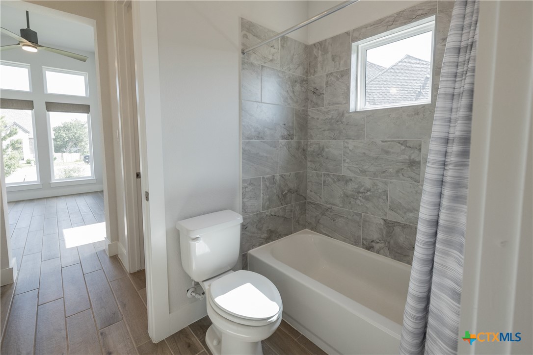 1185 Abelia Property Photo 19