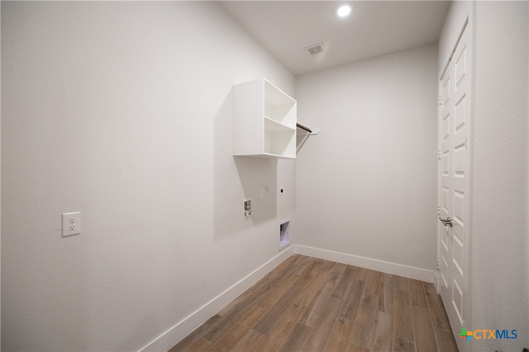1185 Abelia Property Photo 29